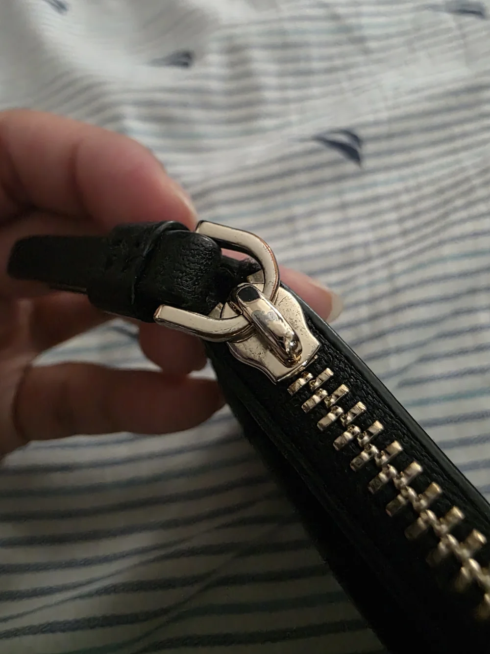 kate spade Black Quilted Leather Zip Card Holder